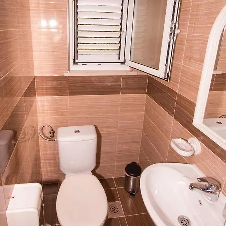 Miris Bora Villa