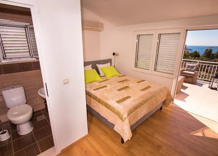 Miris Bora Villa Orebić